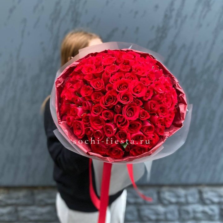 101  красная кенийская роза  с доставкой в Каменске-Уральском